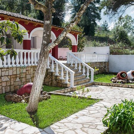 Merlyn Rooms Into The Nature, 100M From The Beach Dafnila Esterno foto