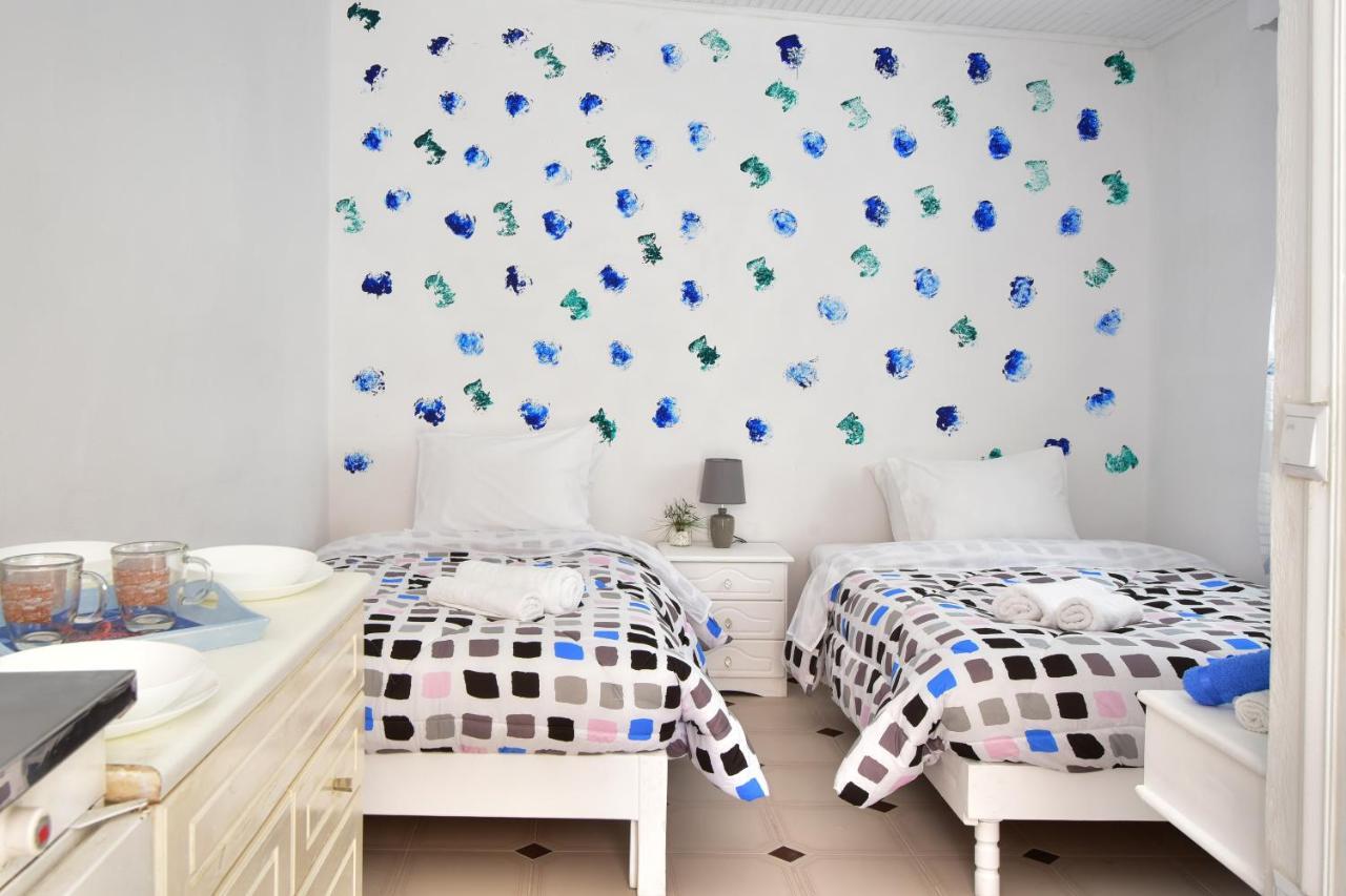 Merlyn Rooms Into The Nature, 100M From The Beach Dafnila Esterno foto