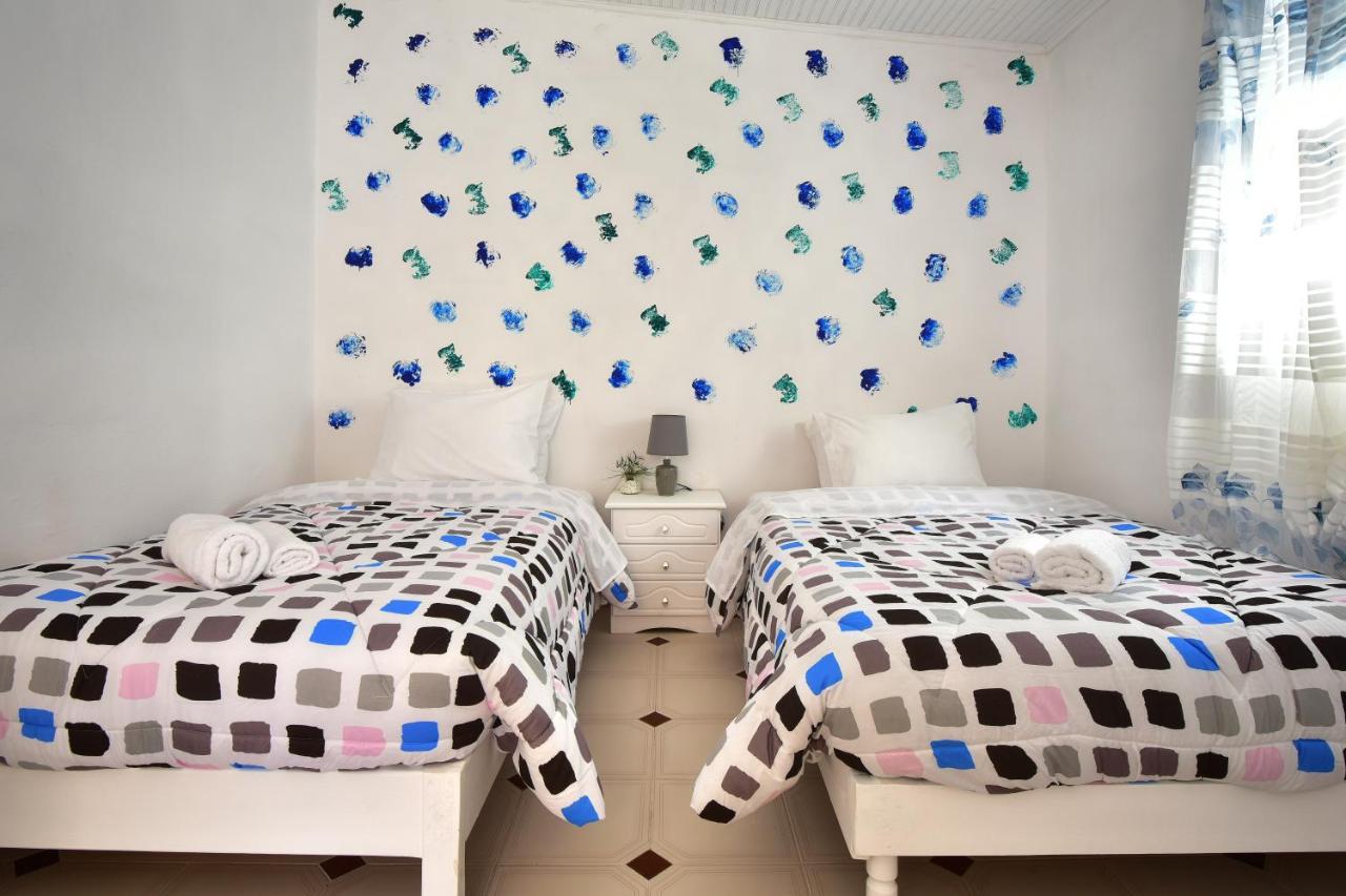 Merlyn Rooms Into The Nature, 100M From The Beach Dafnila Esterno foto